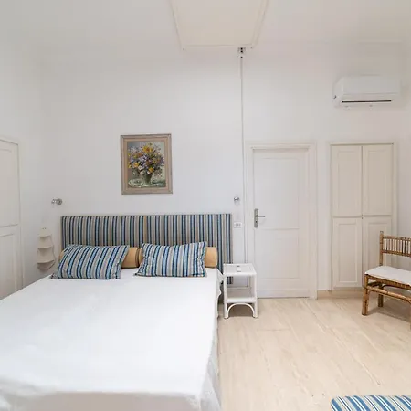 Birago By Elite Capri